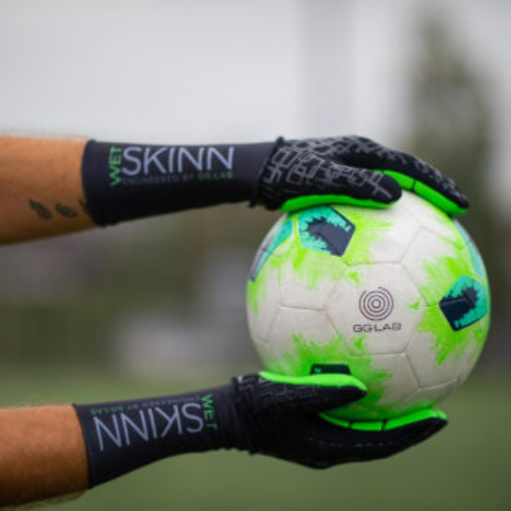 Goalkeeper Gloves – Skinn Wet by GGlab