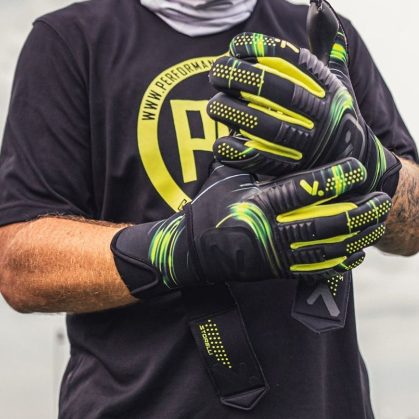 Goalkeeper Gloves - Silencer Menace by Storelli Goalkeeper gloves ITASPORT
