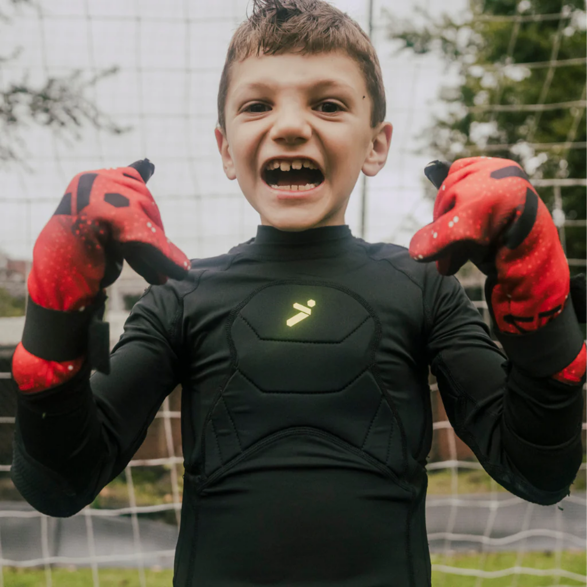 Challenger Youth GK Gloves Red Circuit - ITASPORT TEAMWEAR