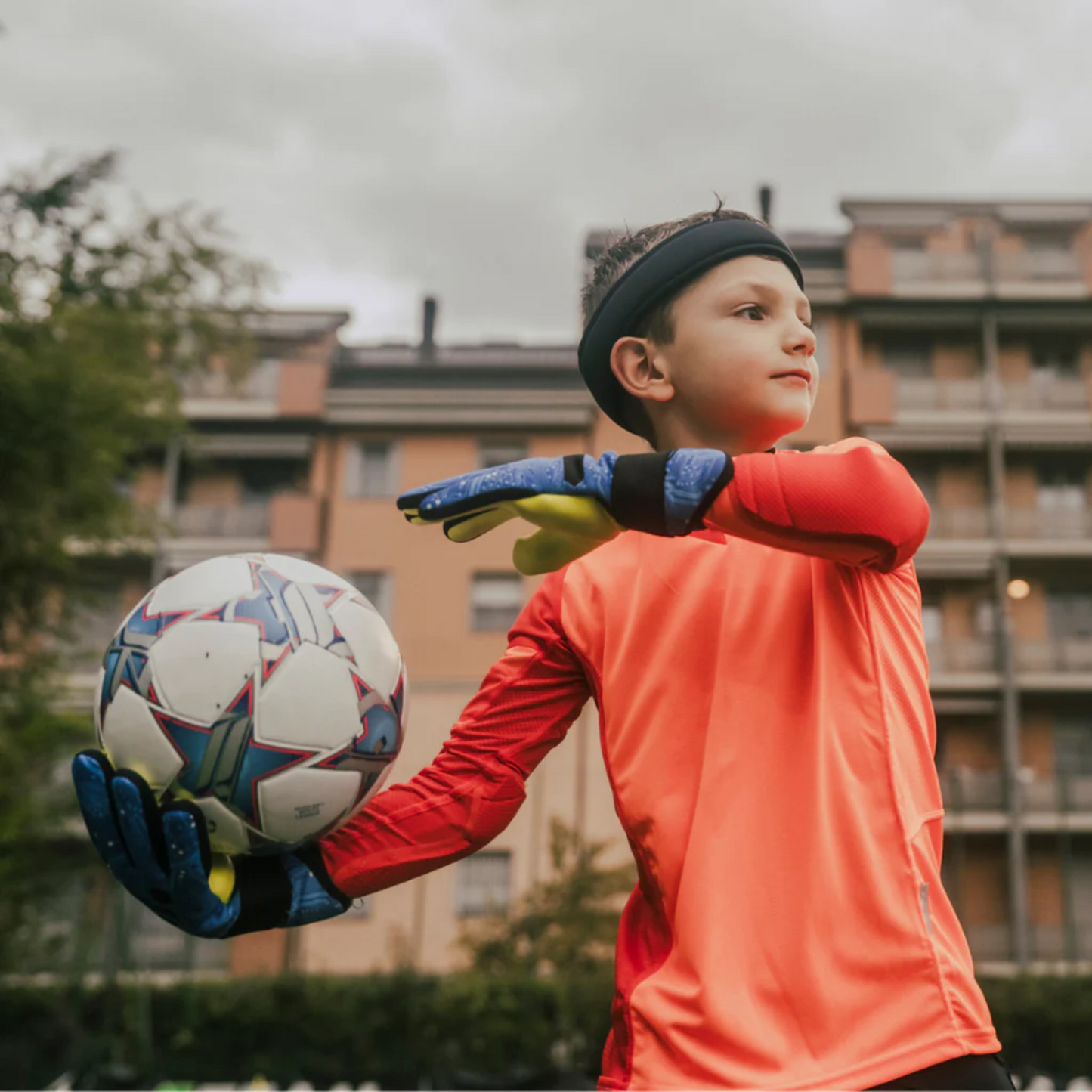 Challenger Youth GK Gloves Blue Circuit - ITASPORT TEAMWEAR